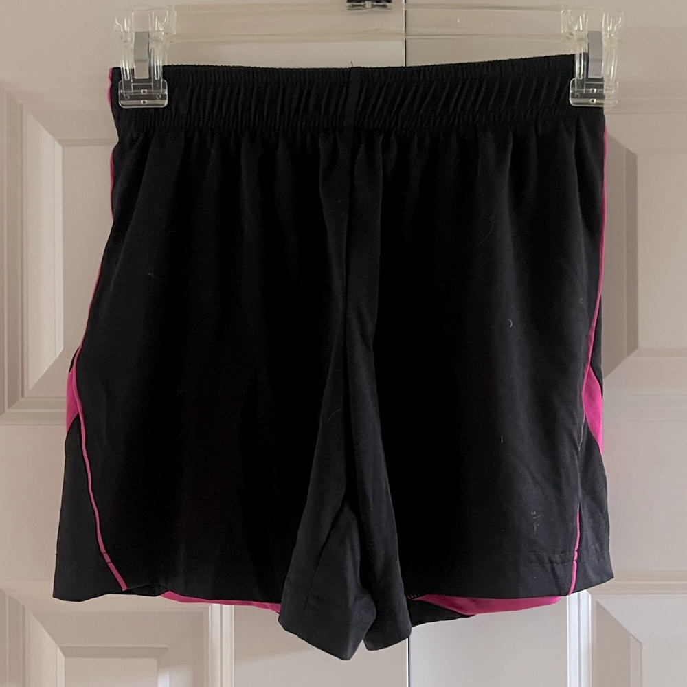 Danskin Now Girls Black Shorts Size Medium (7-8)
